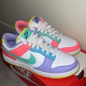 Women’s Nike Dunk, with box, size 8.5 women